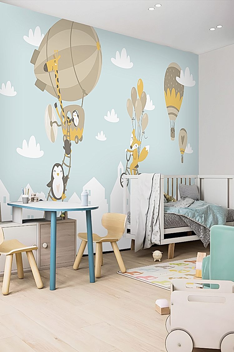 Renkli Sıcak Hava Balonları ve Eğlenceli Karakterler Duvar Kağıdı - Görsel 3
