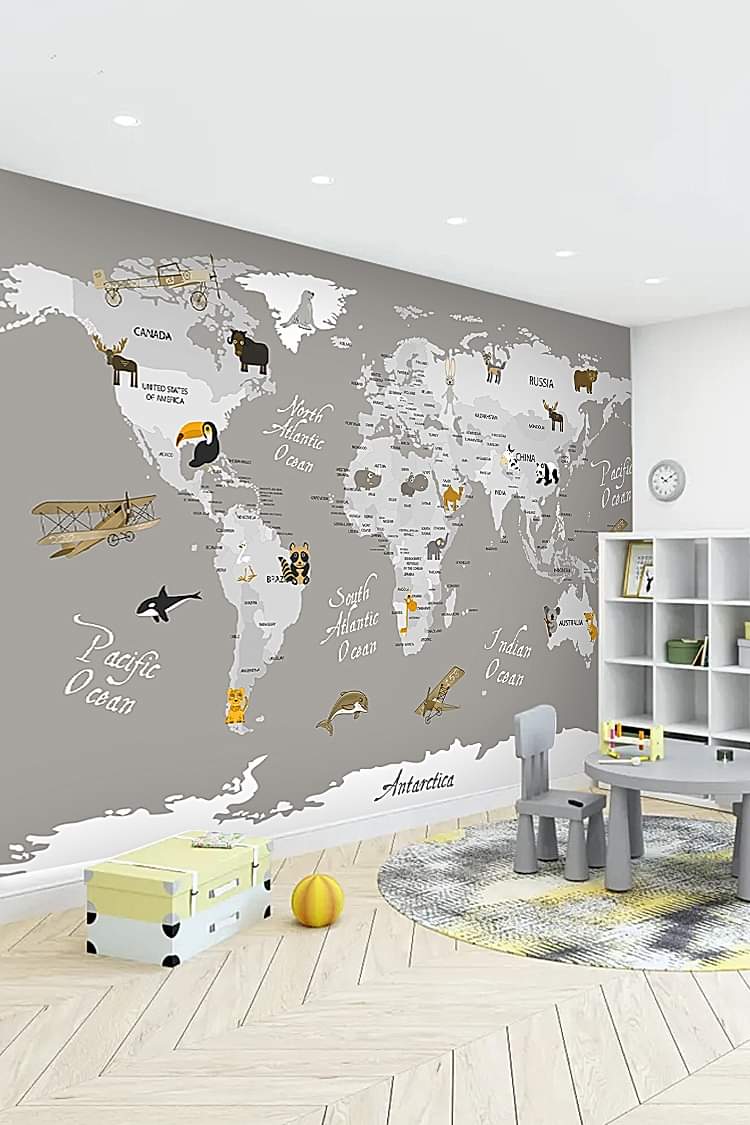 Dünya Haritası ve Hayvanlar Duvar Kağıdı