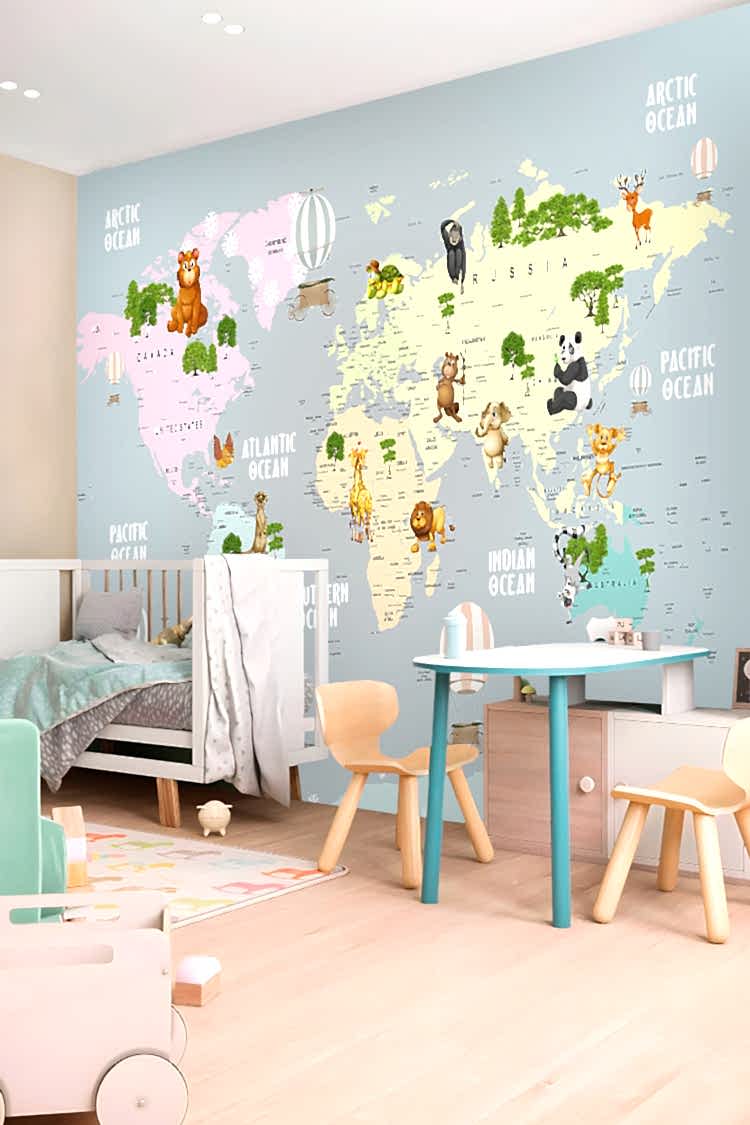 Dünya Haritası ve Hayvanlar Temalı Duvar Kağıdı