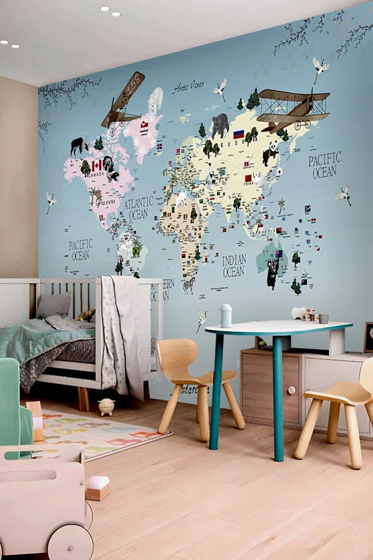Hayvanlar ve Uçaklarla Dünya Haritası Duvar Kağıdı - Görsel 3