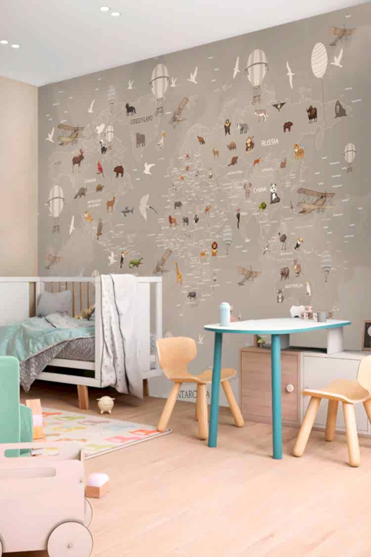 Hayvanlar ve Uçaklarla Dünya Haritası Duvar Kağıdı - Görsel 3