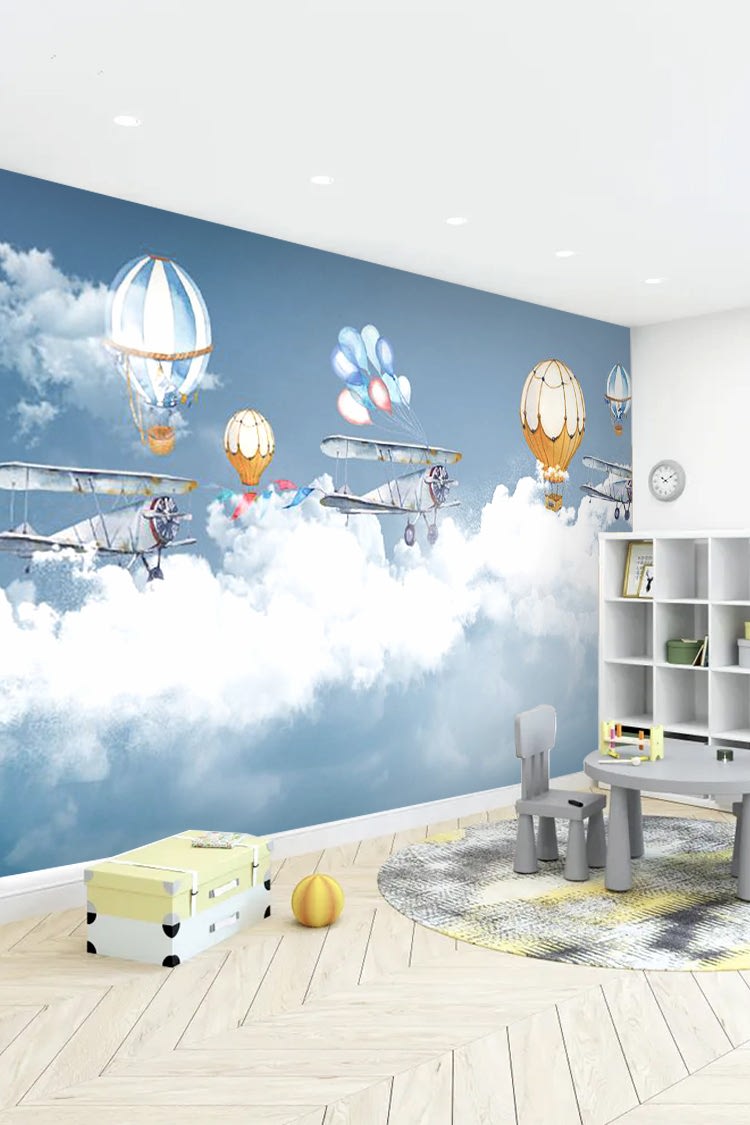 Renkli Balonlar ve Uçaklar ile Gökyüzü Duvar Kağıdı - Görsel 4