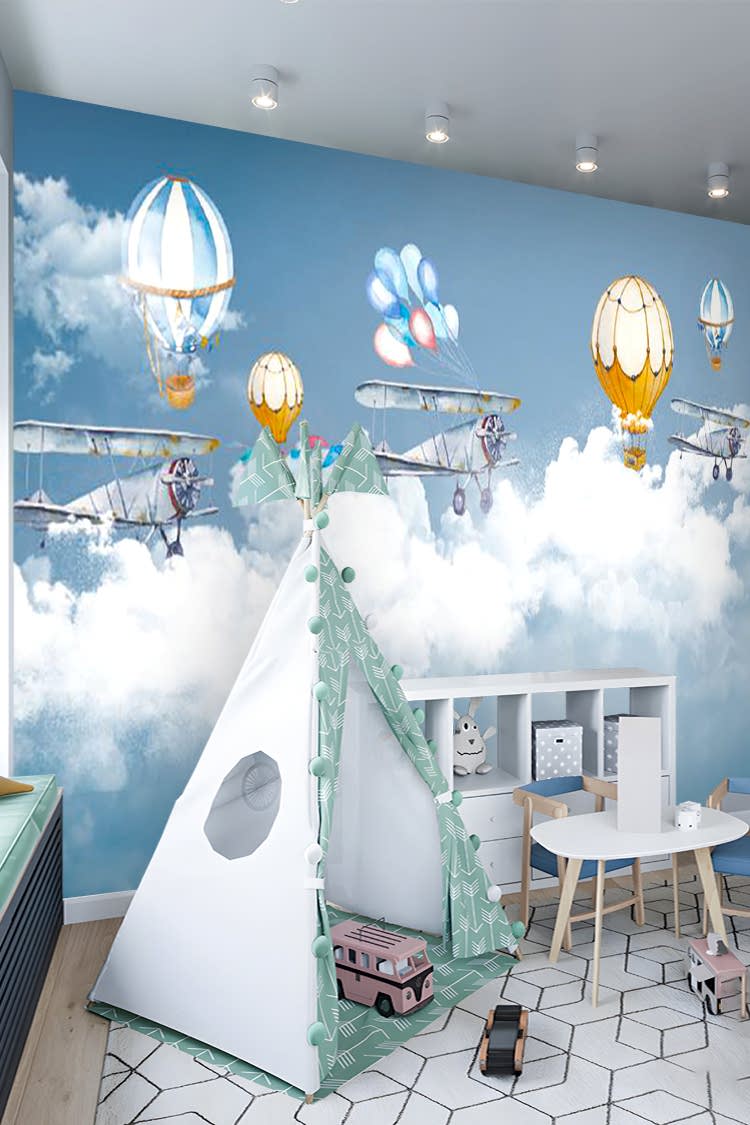 Renkli Balonlar ve Uçaklar ile Gökyüzü Duvar Kağıdı - Görsel 5